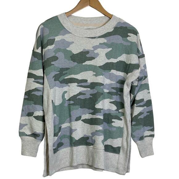 Aerie OVERSIZED Side Split Crew Neck Sweatshirt Desert Green Camo NEW Size XS - Picture 5 of 7